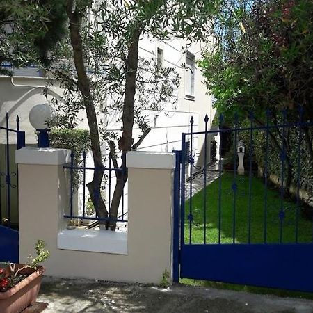Ideal Family House Nea Peramos  Exterior photo