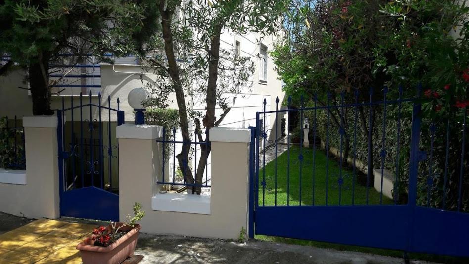 Ideal Family House Nea Peramos  Exterior photo